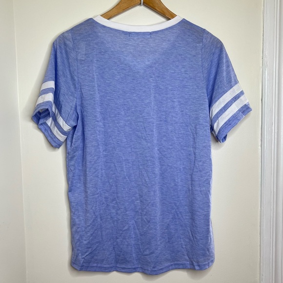 Lightweight V Neck T Shirt One chest pocket blue white trim Size large NEW - Picture 6 of 10